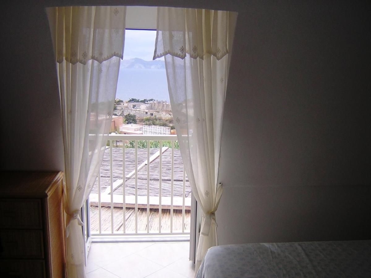 Casadelpino Residence La Piana Ponza Esterno foto