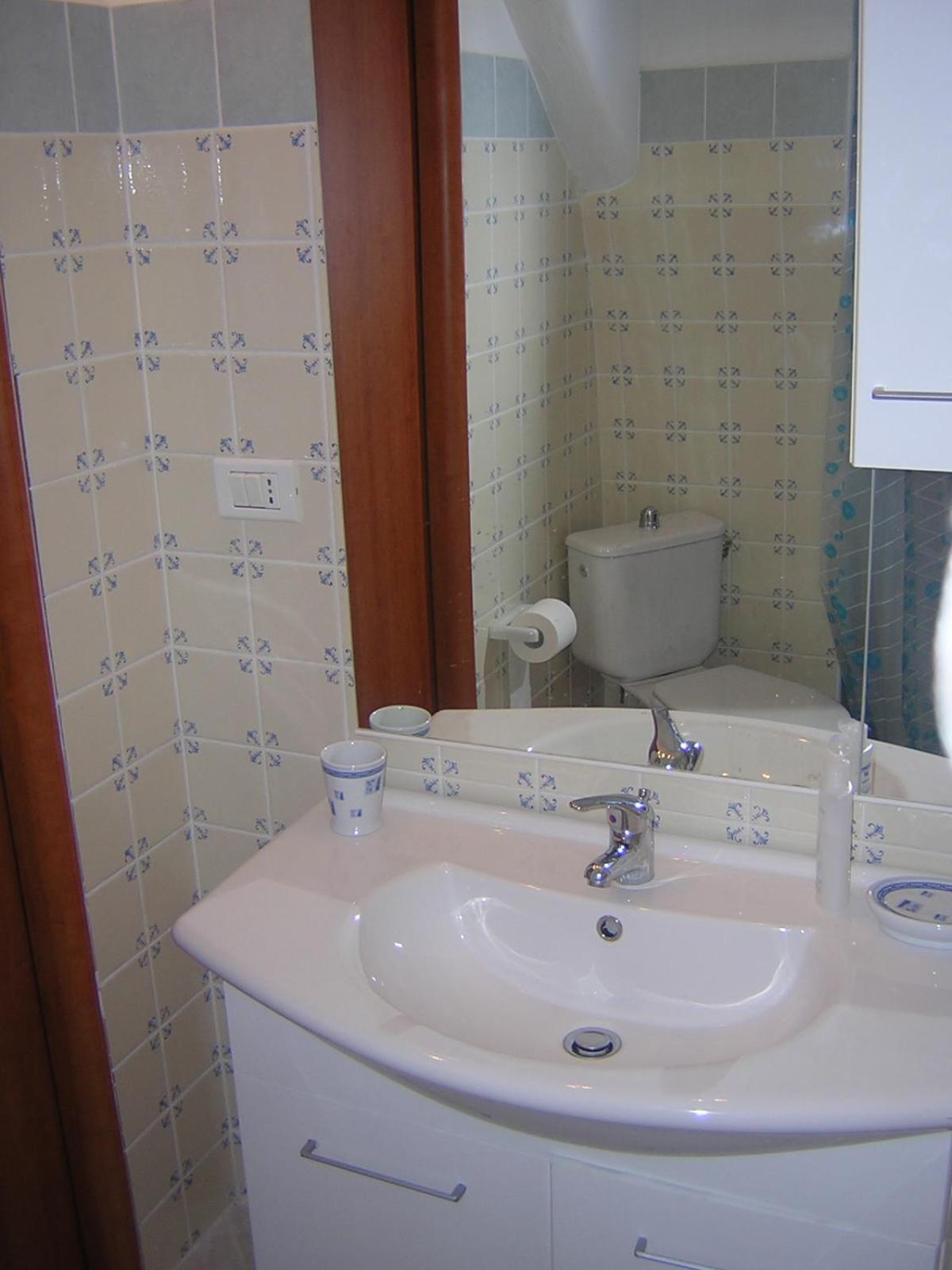 Casadelpino Residence La Piana Ponza Esterno foto